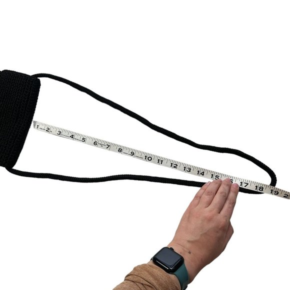 The SAK Small Black Square Crochet Woven Crossbody Zip Pocket Pouch Purse - Picture 7 of 7